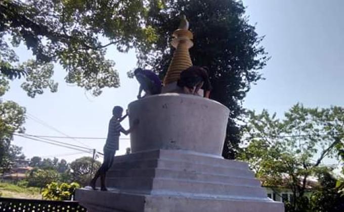 white washing the stupa