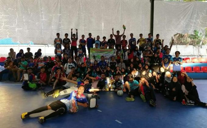 ERATKAN LAGI SILATURRAHIM DALAM BERSUKAN.. 