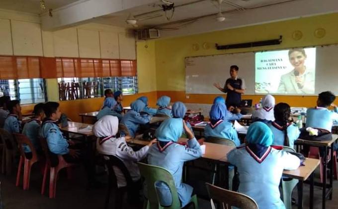 Kursus Pengucapan Awam Dan Komunikasi