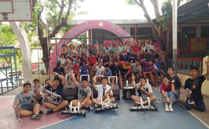 โครงการ "พี่สอนน้อง ตีฆ้องร้องป่าว"