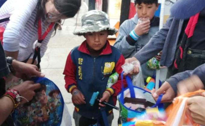 POR LA SONRISA DE UN NIÑO