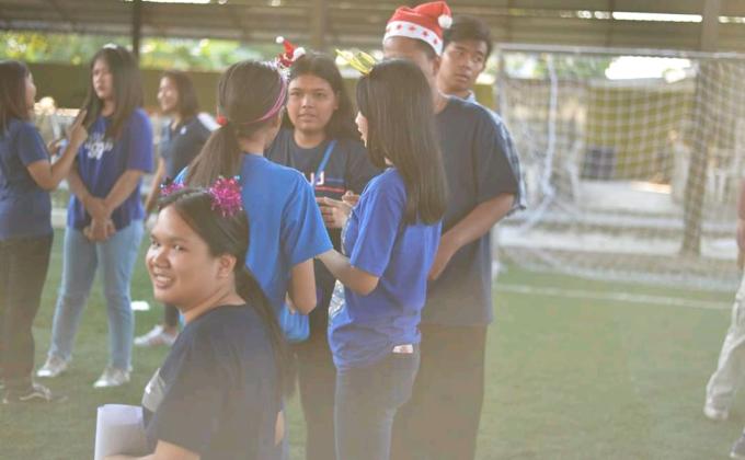 ทำกิจกรรม​วันคริสต์มาส​