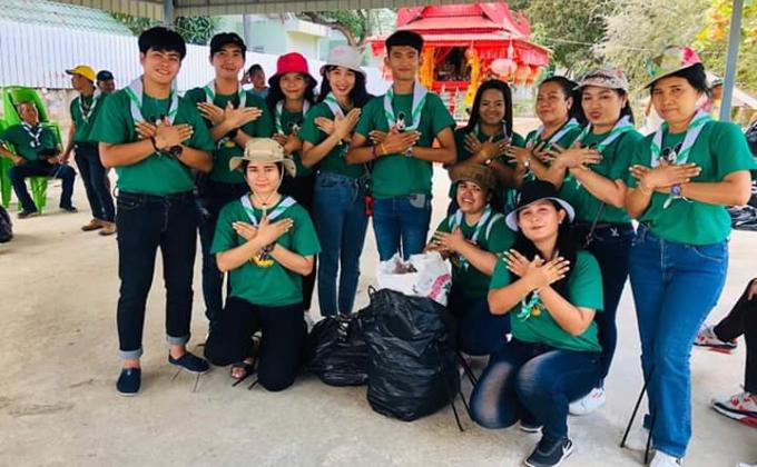 โครงการเก็บขยะริมชายหาด ทำความสะอาดสิ่งแวดล้อม