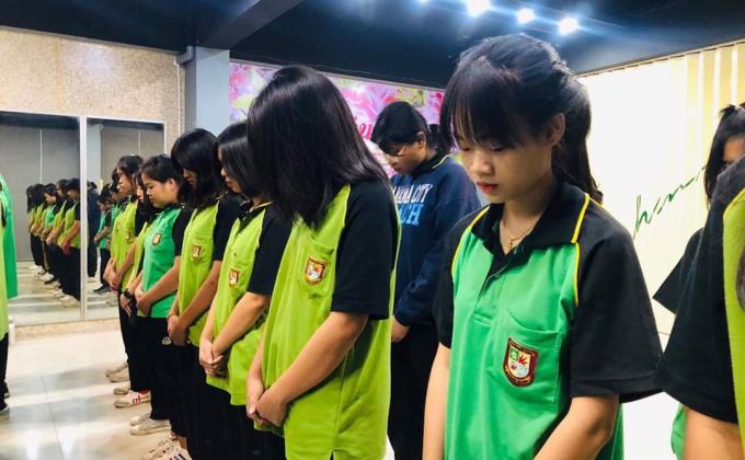 กิจกรรมร่วมไว้อาลัยแด่ผู้เสียชีวิตเทอมินอลล์21