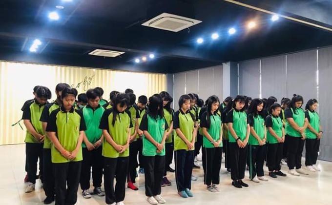 แสดงความอาลัย