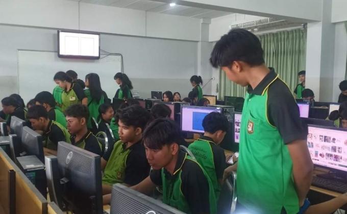 โครงการพี่สอนน้อง​ สาขาคอมพิวเตอร์