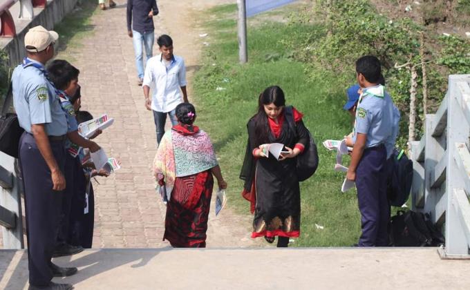 Public awareness and awareness activities on the use of underpasses and overbridges