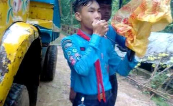 পাহাড় ধ্বসে মৃত্যু রোধে মাইকিং 