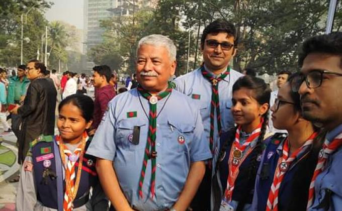 একুশে ফেব্রুয়ারি তে প্রভাত ফেরীর শেষে একটি ফটো সেশন