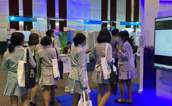 เข้าร่วมตามบูธของงาน