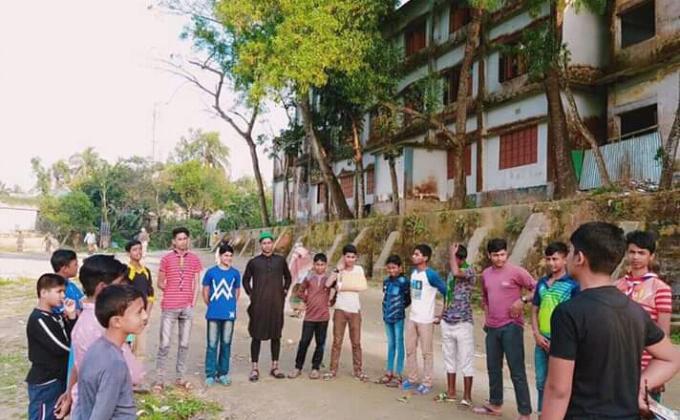 সাপ্তাহিক ট্রুপ মিটিং