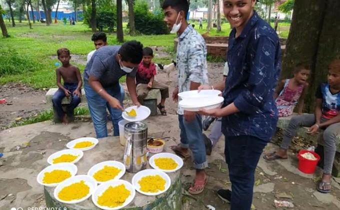 পথশিশুদের ঈদ আনন্দ ২০২০

