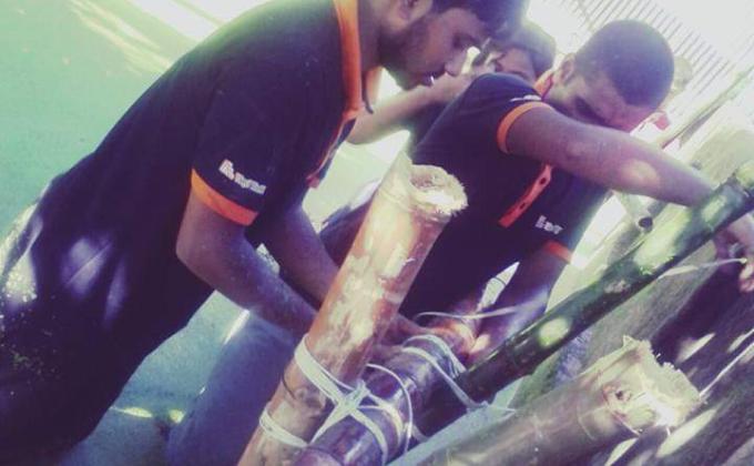 বন্যাড্ড এলাকায় সাকোঁ নিমান