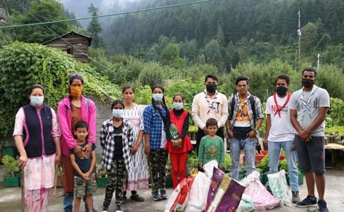  To make the world greener, planted a plant and made a better world.