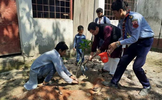 মুজিব শতবর্ষ ও জাতীয় শিশু দিবস উপলক্ষে বৃক্ষ রোপন ও আলোচনা 