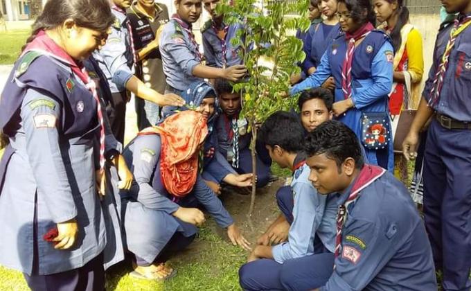 রোভার স্কাউটের ১০০ বছর পূর্তি উপলক্ষে বৃক্ষরোপণ কর্মসূচি