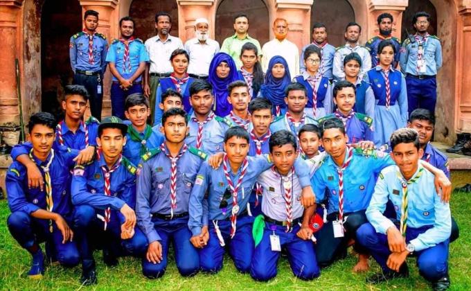 স্কাউট হাইকিং এর মাধ্যমে রোভার ও স্কাউটরা বিভিন্ন বিষয় সম্পর্কে জানতে ও শিখতে পেরেছে। পরবর্তীতে এরাই সমাজের উন্নয়ন বজায় রাখবে।