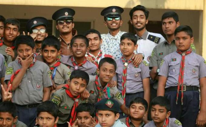 পরিস্কার পরিচ্ছন্ন অভিযান। 