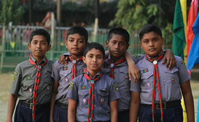 পরিস্কার পরিচ্ছন্ন অভিযান। 