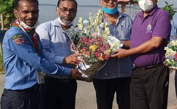 বাংলাদেশ স্কাউটস এর নির্বাহী পরিচালক মহোদয় কে সেবা মুক্ত স্কাউট গ্রুপ এর পক্ষ থেকে শুভেচ্ছা জ্ঞাপন