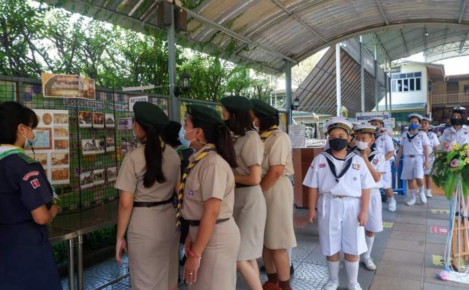 คณะครูเข้าร่วมชมนิทรรศการวันปิยมหาราชจากจิตอาสา MOPา