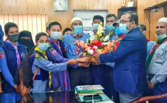 বাংলাদেশ স্কাউটস, দিনাজপুর জেলা রোভার এর সভাপতি এবং দিনাজপুর জেলার সদ্য যোগদানকারী জেলা প্রশাসক জনাব খালেদ মোহাম্মদ জাকি স্যার কে দিনাজপুর জেলা রোভার এর পক্ষ থেকে  স্বাগতম জানানো