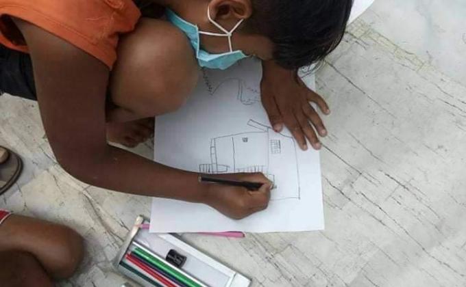 পথশিশুদের চিত্রাঙ্কন প্রতিযোগিতা 
