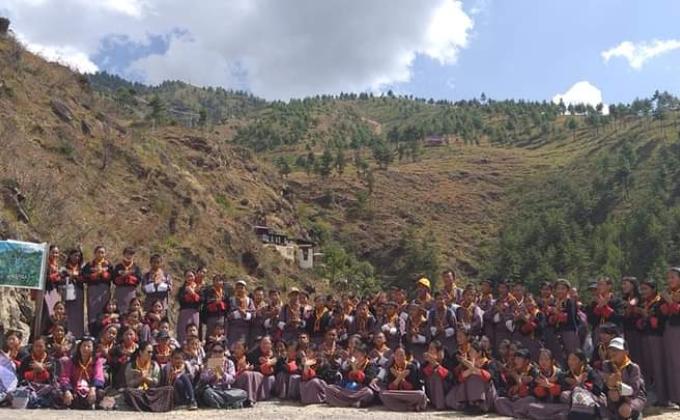 Nazhoen Scouts Hiking