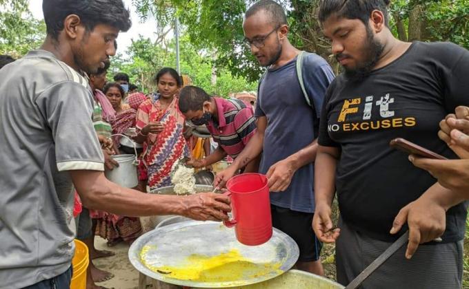 5 days Community kitchen & Ration Distribution in Ghoramara Island