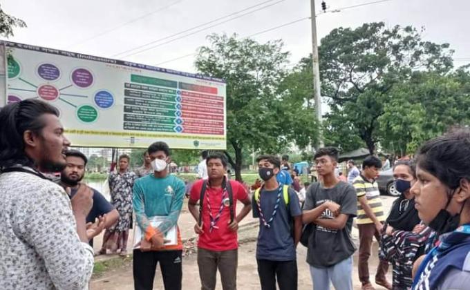 সাপ্তাহিক ট্রুপ এবং ক্রু-মিটিং