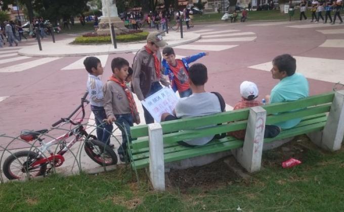 Cambiemos nuestra forma de vida, al olvido bolsas plásticas.