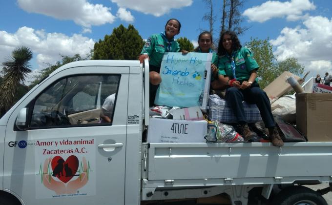 Hoja por Hoja Salvando Huellitas Zacatecas
