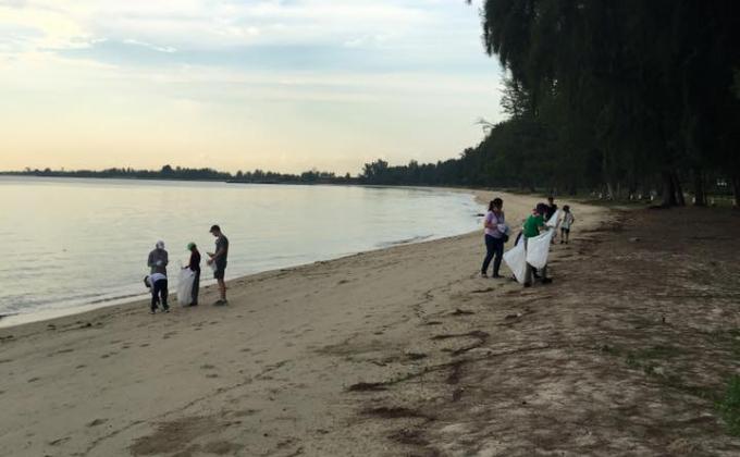 25th International Coastal Clean Up Singapore 