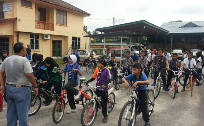 Cub: Bicycle Expedition 