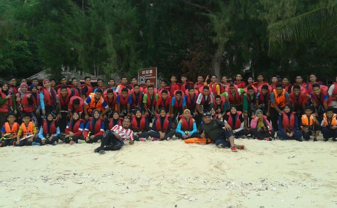 PROGRAM JATI DIRI DAN PENGHAYATAN TAMAN LAUT, PULAU REDANG, TERENGGANU