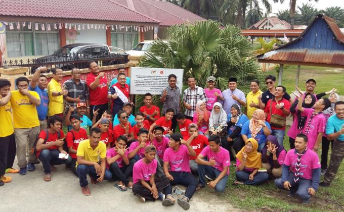 Misi Bantuan Pasca Banjir Parit Mahang,Kuala Selangor,Selangor,Malaysia
