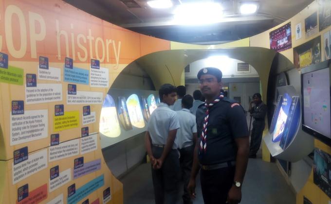 Science Express climate change special-service