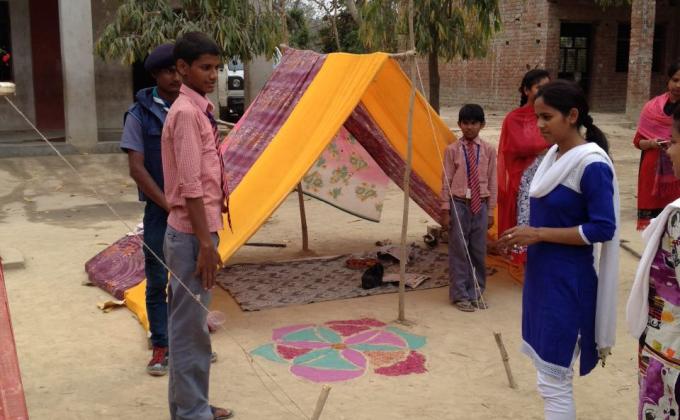 रंगोली/तम्बू निर्माण प्रतियोगिता।