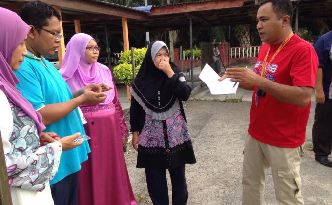 Program ladab kepada guru
