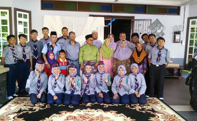Berkhidmat dimajlis perkhawinan 