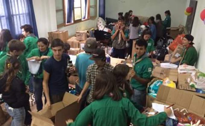       CAMPAÑA DE RECOLECCIÓN DE ROPA Y ALIMENTOS NO PEDECEDEROS PARA LOS INUNDADOS EN DOLORES; ROCHA Y TREINTA Y TRES.