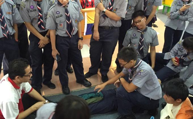 Senior Scouts First Aid Course for Service Badge (Lencana Perkhidmatan)