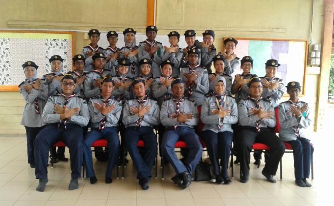 Perkhemahan unit beruniform 