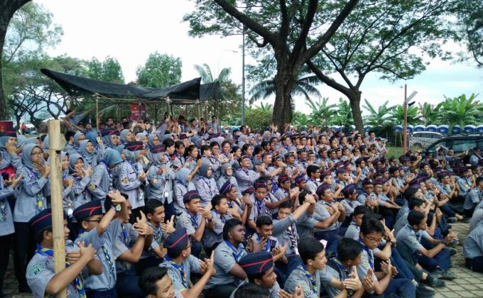 Berkhemah di tengah bandar raya
