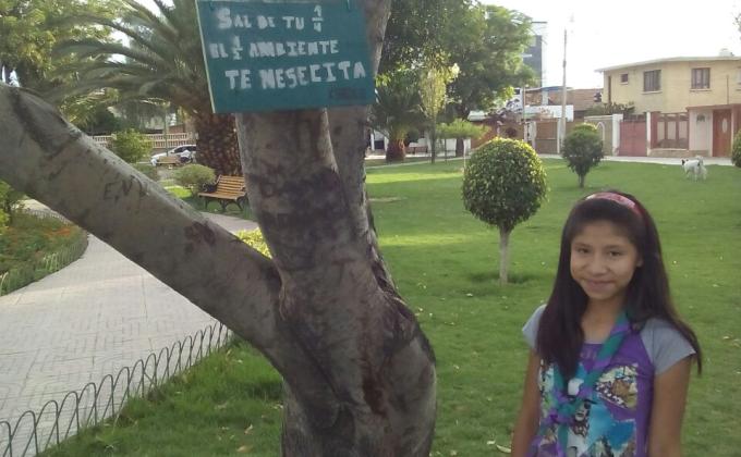 Colocado de Letreros de Cuidado del Medio Ambiente (Cochabamba-Bolivia)
