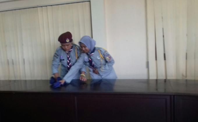 Ekspedisi dan Komuniti