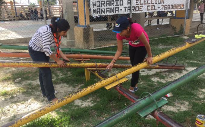 Coloreando el parque de la O.T.B JUAN XXIII