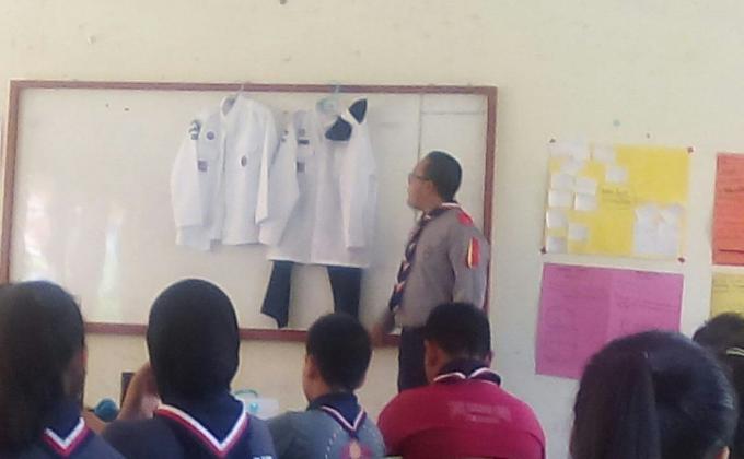 BERKHIDMAT UNTUK SEKOLAH