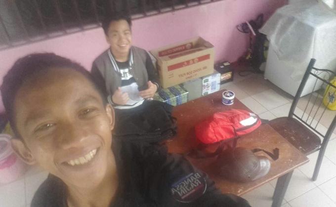 Menyediakan Bahan Pameran Kempen Uniformku Hebat