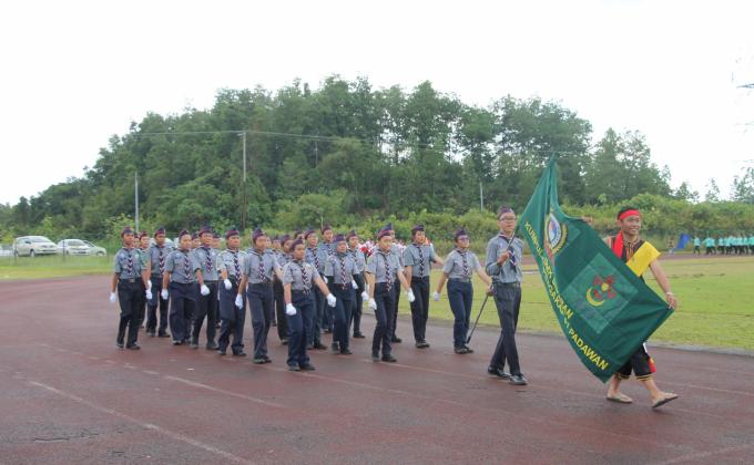 PEMBARISAN HARI SUKAN SMK SIBURAN